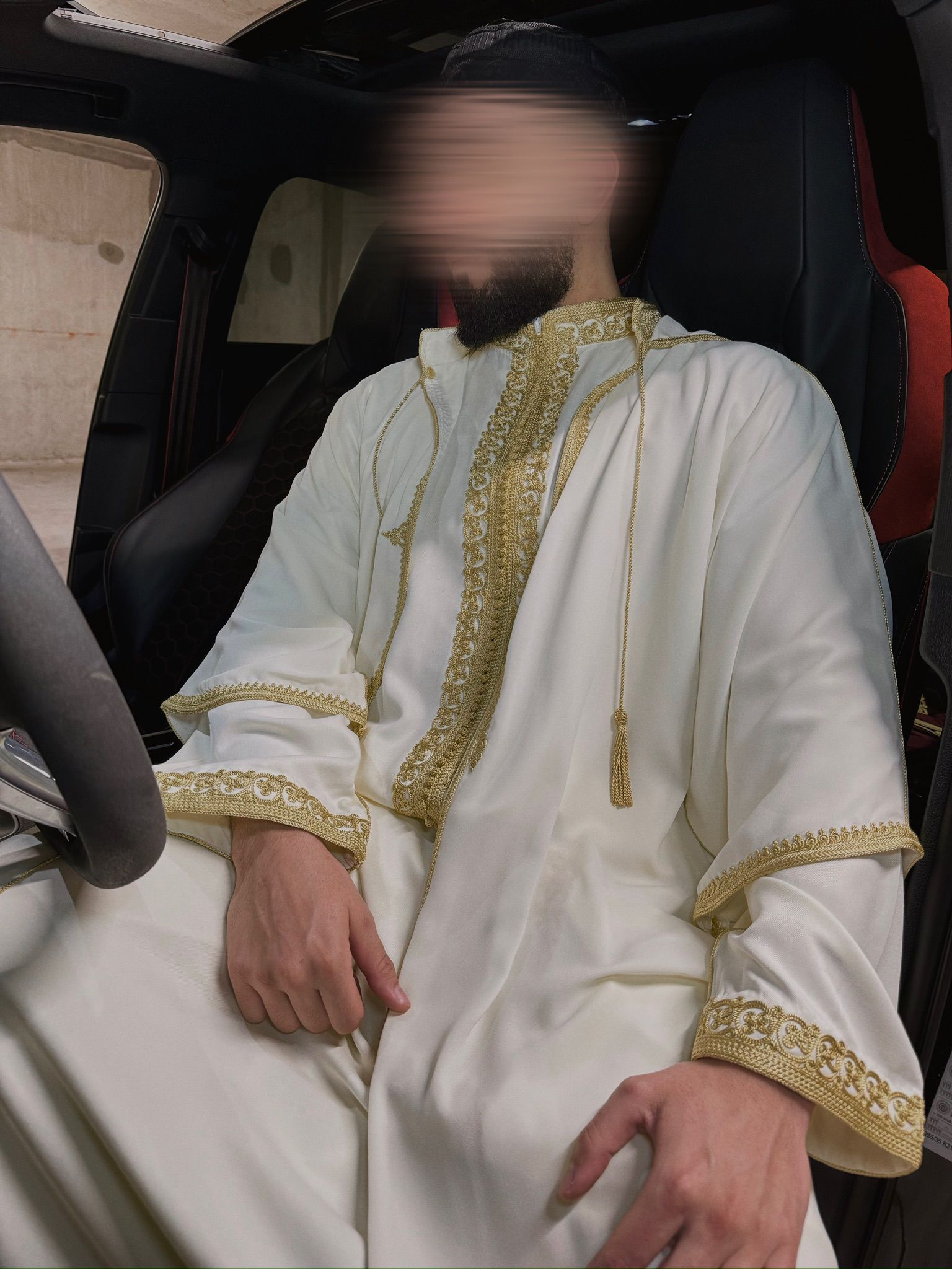 Jabador blanc et doré